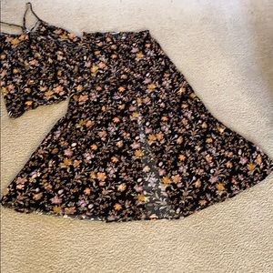 American Outfitters 2-piece set